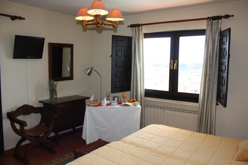 Hotel Restaurante Astorga Pradorrey Habitación foto